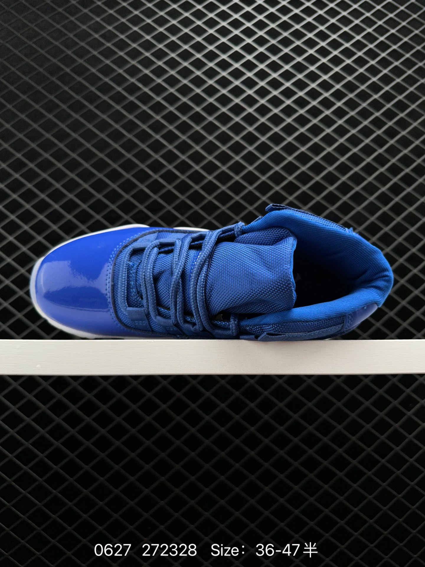 Air Jordan 11 Retro Low 